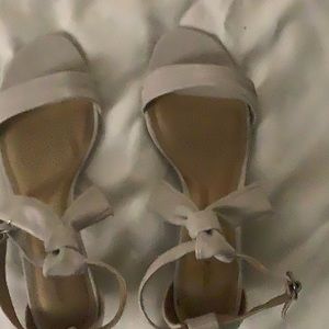 Women size 10w 2” sandals heels